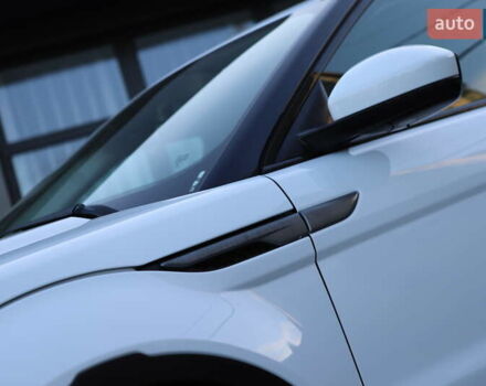 Білий Ленд Ровер Рендж Ровер Евок, об'ємом двигуна 2.2 л та пробігом 94 тис. км за 23899 $, фото 11 на Automoto.ua