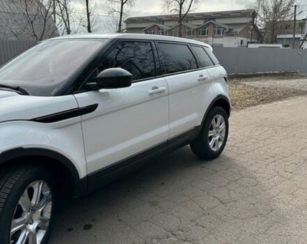 Белый Ленд Ровер Рендж Ровер Эвок, объемом двигателя 2 л и пробегом 100 тыс. км за 19800 $, фото 4 на Automoto.ua