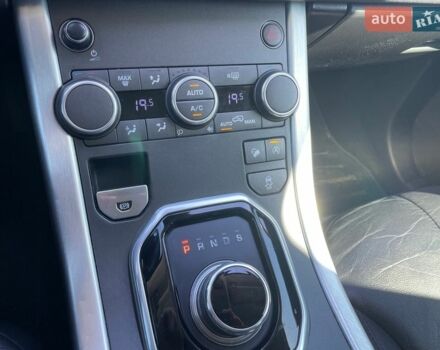 Белый Ленд Ровер Рендж Ровер Эвок, объемом двигателя 0 л и пробегом 180 тыс. км за 18500 $, фото 29 на Automoto.ua
