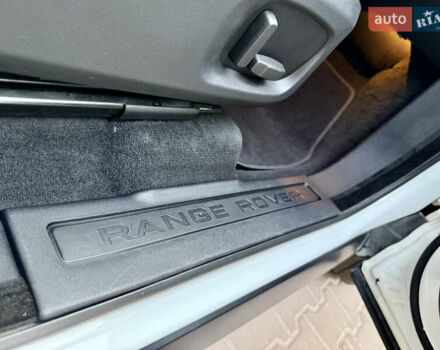 Білий Ленд Ровер Рендж Ровер Евок, об'ємом двигуна 0 л та пробігом 90 тис. км за 20450 $, фото 35 на Automoto.ua