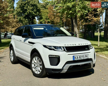 Білий Ленд Ровер Рендж Ровер Евок, об'ємом двигуна 2 л та пробігом 68 тис. км за 28000 $, фото 2 на Automoto.ua