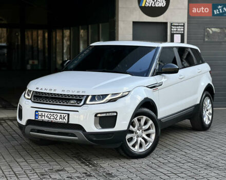 Білий Ленд Ровер Рендж Ровер Евок, об'ємом двигуна 2 л та пробігом 145 тис. км за 23000 $, фото 4 на Automoto.ua