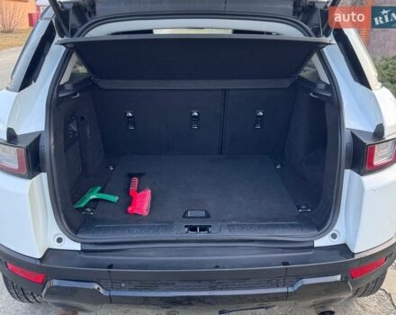 Білий Ленд Ровер Рендж Ровер Евок, об'ємом двигуна 2 л та пробігом 120 тис. км за 18500 $, фото 31 на Automoto.ua