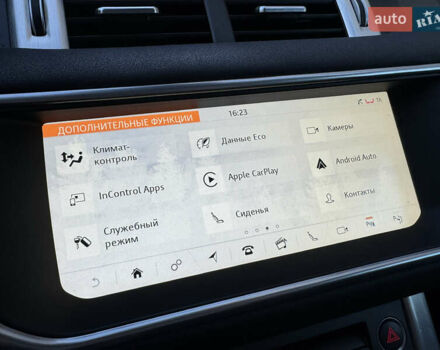 Белый Ленд Ровер Рендж Ровер Эвок, объемом двигателя 2 л и пробегом 117 тыс. км за 25250 $, фото 64 на Automoto.ua