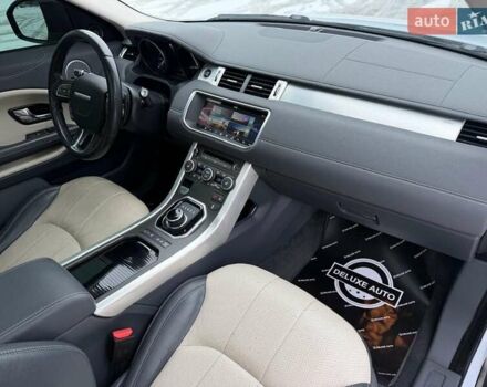 Білий Ленд Ровер Рендж Ровер Евок, об'ємом двигуна 2 л та пробігом 147 тис. км за 23500 $, фото 52 на Automoto.ua