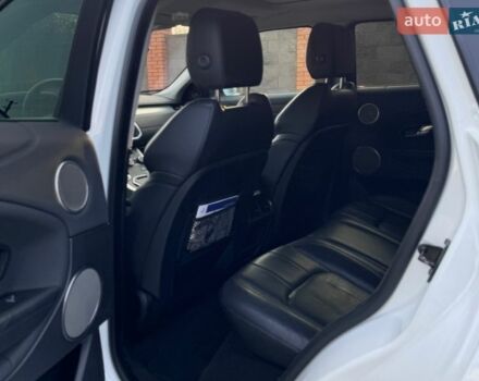 Білий Ленд Ровер Рендж Ровер Евок, об'ємом двигуна 2 л та пробігом 120 тис. км за 18500 $, фото 21 на Automoto.ua