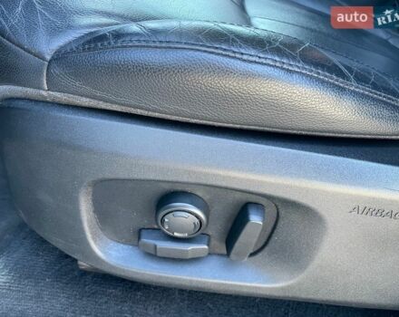 Белый Ленд Ровер Рендж Ровер Эвок, объемом двигателя 0 л и пробегом 180 тыс. км за 18500 $, фото 12 на Automoto.ua