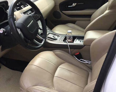 Белый Ленд Ровер Рендж Ровер Эвок, объемом двигателя 2 л и пробегом 117 тыс. км за 16400 $, фото 17 на Automoto.ua