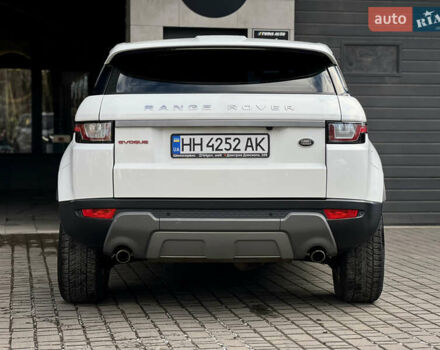 Білий Ленд Ровер Рендж Ровер Евок, об'ємом двигуна 2 л та пробігом 145 тис. км за 23000 $, фото 15 на Automoto.ua