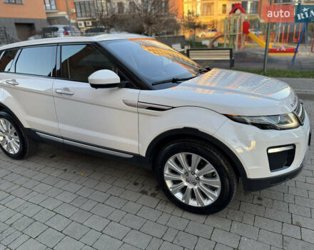 Белый Ленд Ровер Рендж Ровер Эвок, объемом двигателя 2 л и пробегом 117 тыс. км за 25250 $, фото 32 на Automoto.ua
