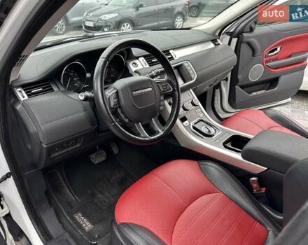 Белый Ленд Ровер Рендж Ровер Эвок, объемом двигателя 2 л и пробегом 108 тыс. км за 22999 $, фото 15 на Automoto.ua