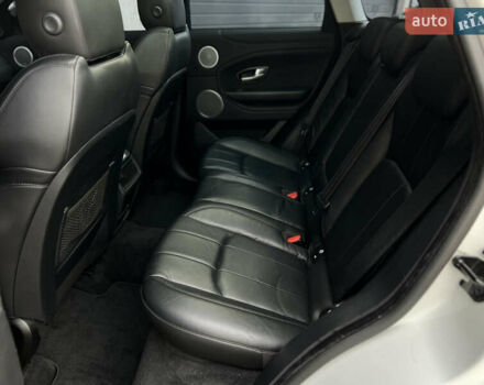 Білий Ленд Ровер Рендж Ровер Евок, об'ємом двигуна 2 л та пробігом 145 тис. км за 23000 $, фото 22 на Automoto.ua