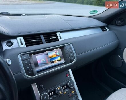 Білий Ленд Ровер Рендж Ровер Евок, об'ємом двигуна 2 л та пробігом 137 тис. км за 21500 $, фото 27 на Automoto.ua