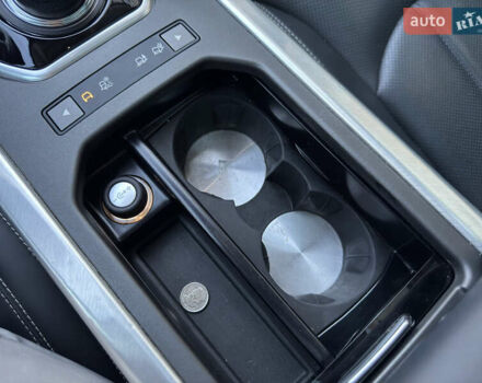 Белый Ленд Ровер Рендж Ровер Эвок, объемом двигателя 2 л и пробегом 117 тыс. км за 25250 $, фото 71 на Automoto.ua