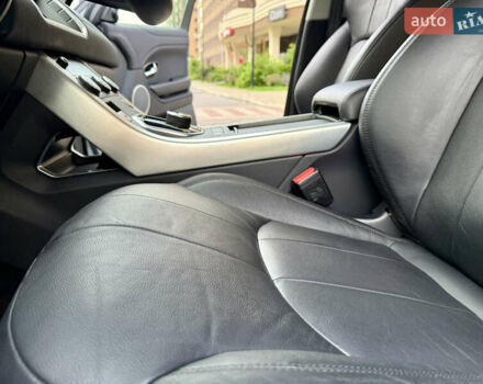 Белый Ленд Ровер Рендж Ровер Эвок, объемом двигателя 2 л и пробегом 90 тыс. км за 19850 $, фото 67 на Automoto.ua