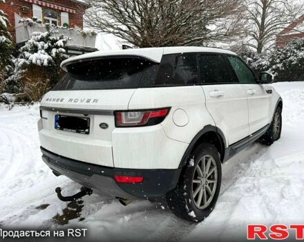 Белый Ленд Ровер Рендж Ровер Эвок, объемом двигателя 2 л и пробегом 17000 тыс. км за 17000 $, фото 3 на Automoto.ua