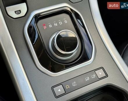 Белый Ленд Ровер Рендж Ровер Эвок, объемом двигателя 2 л и пробегом 116 тыс. км за 22000 $, фото 17 на Automoto.ua