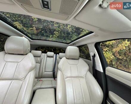 Белый Ленд Ровер Рендж Ровер Эвок, объемом двигателя 2 л и пробегом 59 тыс. км за 26500 $, фото 10 на Automoto.ua