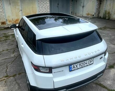 Білий Ленд Ровер Рендж Ровер Евок, об'ємом двигуна 2 л та пробігом 114 тис. км за 25000 $, фото 4 на Automoto.ua