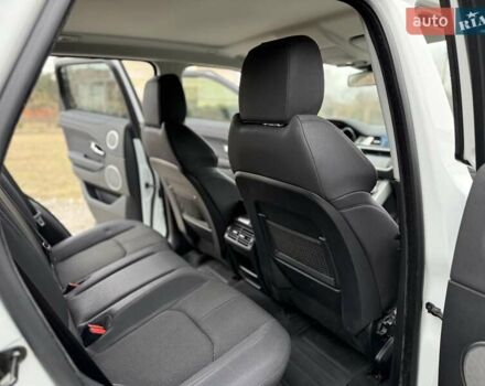 Белый Ленд Ровер Рендж Ровер Эвок, объемом двигателя 2 л и пробегом 91 тыс. км за 22900 $, фото 25 на Automoto.ua