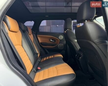 Белый Ленд Ровер Рендж Ровер Эвок, объемом двигателя 2 л и пробегом 86 тыс. км за 23499 $, фото 38 на Automoto.ua