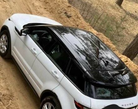 Ленд Ровер Рендж Ровер Эвок 2017 в Киеве на Automoto.ua Белый Ленд Ровер Рендж Ровер Эвок, объемом двигателя 2 л и пробегом 102 тыс. км за 17900 $, фото 4 на Automoto.ua