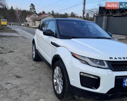 Білий Ленд Ровер Рендж Ровер Евок, об'ємом двигуна 2 л та пробігом 120 тис. км за 18500 $, фото 2 на Automoto.ua