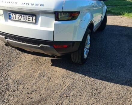 Білий Ленд Ровер Рендж Ровер Евок, об'ємом двигуна 2 л та пробігом 130 тис. км за 24500 $, фото 4 на Automoto.ua