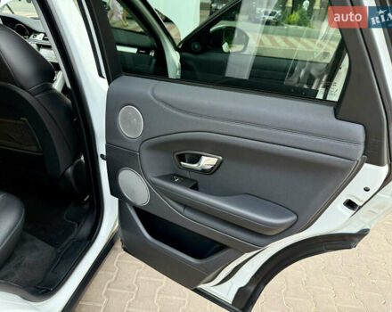 Білий Ленд Ровер Рендж Ровер Евок, об'ємом двигуна 0 л та пробігом 90 тис. км за 20450 $, фото 56 на Automoto.ua