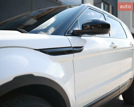 Белый Ленд Ровер Рендж Ровер Эвок, объемом двигателя 2 л и пробегом 48 тыс. км за 23498 $, фото 63 на Automoto.ua