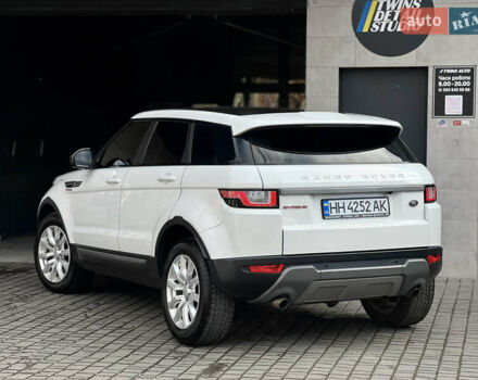 Білий Ленд Ровер Рендж Ровер Евок, об'ємом двигуна 2 л та пробігом 145 тис. км за 23000 $, фото 18 на Automoto.ua