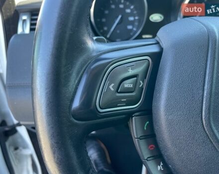 Белый Ленд Ровер Рендж Ровер Эвок, объемом двигателя 0 л и пробегом 180 тыс. км за 18500 $, фото 24 на Automoto.ua