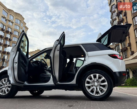 Білий Ленд Ровер Рендж Ровер Евок, об'ємом двигуна 0 л та пробігом 90 тис. км за 20450 $, фото 10 на Automoto.ua