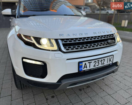 Белый Ленд Ровер Рендж Ровер Эвок, объемом двигателя 2 л и пробегом 117 тыс. км за 25250 $, фото 11 на Automoto.ua