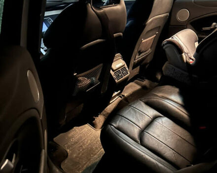 Белый Ленд Ровер Рендж Ровер Эвок, объемом двигателя 2 л и пробегом 206 тыс. км за 24000 $, фото 10 на Automoto.ua