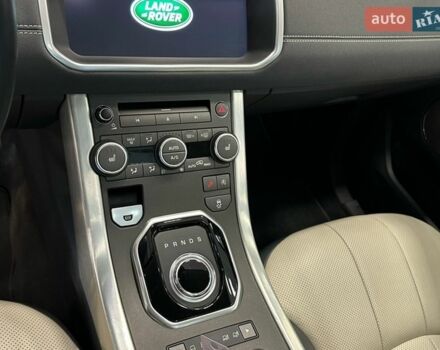 Білий Ленд Ровер Рендж Ровер Евок, об'ємом двигуна 2 л та пробігом 98 тис. км за 24000 $, фото 7 на Automoto.ua
