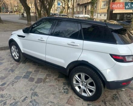 Білий Ленд Ровер Рендж Ровер Евок, об'ємом двигуна 2 л та пробігом 65 тис. км за 21800 $, фото 4 на Automoto.ua