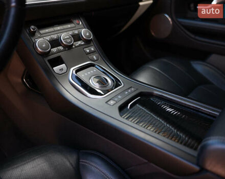 Белый Ленд Ровер Рендж Ровер Эвок, объемом двигателя 2 л и пробегом 48 тыс. км за 23498 $, фото 52 на Automoto.ua