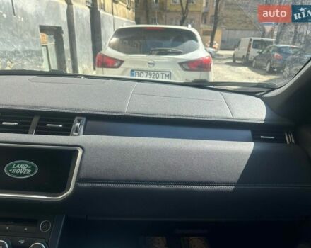 Білий Ленд Ровер Рендж Ровер Евок, об'ємом двигуна 2 л та пробігом 65 тис. км за 21800 $, фото 11 на Automoto.ua