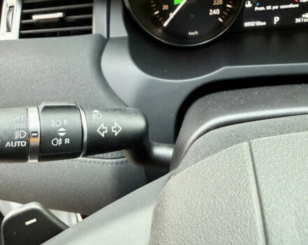 Белый Ленд Ровер Рендж Ровер Эвок, объемом двигателя 2 л и пробегом 90 тыс. км за 19850 $, фото 72 на Automoto.ua