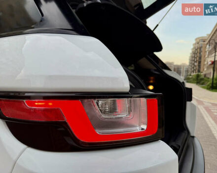 Білий Ленд Ровер Рендж Ровер Евок, об'ємом двигуна 0 л та пробігом 90 тис. км за 20450 $, фото 7 на Automoto.ua