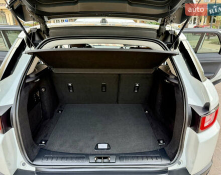 Білий Ленд Ровер Рендж Ровер Евок, об'ємом двигуна 0 л та пробігом 90 тис. км за 20450 $, фото 64 на Automoto.ua