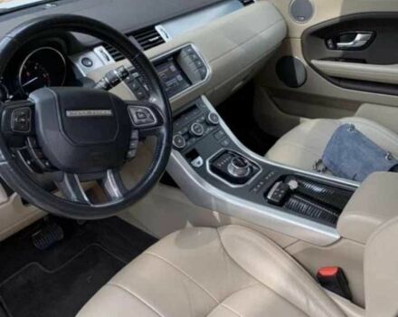 Білий Ленд Ровер Рендж Ровер Евок, об'ємом двигуна 2 л та пробігом 102 тис. км за 20000 $, фото 6 на Automoto.ua