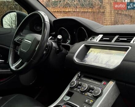 Білий Ленд Ровер Рендж Ровер Евок, об'ємом двигуна 2 л та пробігом 121 тис. км за 20240 $, фото 37 на Automoto.ua