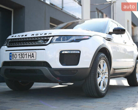 Белый Ленд Ровер Рендж Ровер Эвок, объемом двигателя 2 л и пробегом 48 тыс. км за 23498 $, фото 4 на Automoto.ua