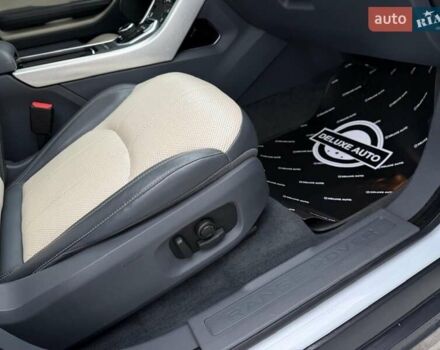 Білий Ленд Ровер Рендж Ровер Евок, об'ємом двигуна 2 л та пробігом 147 тис. км за 23500 $, фото 54 на Automoto.ua