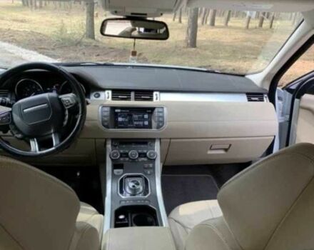 Білий Ленд Ровер Рендж Ровер Евок, об'ємом двигуна 2 л та пробігом 102 тис. км за 20000 $, фото 7 на Automoto.ua