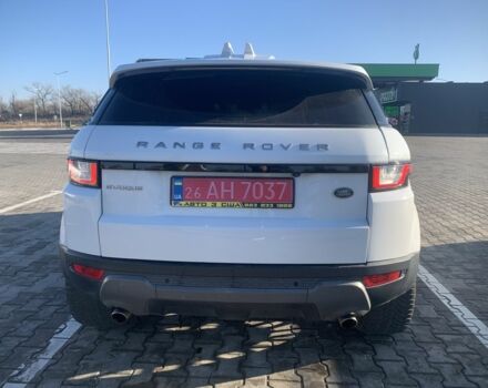 Білий Ленд Ровер Рендж Ровер Евок, об'ємом двигуна 2 л та пробігом 152 тис. км за 19900 $, фото 3 на Automoto.ua