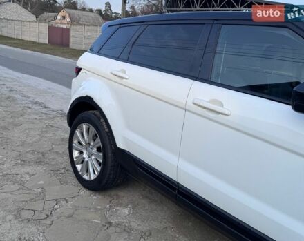 Білий Ленд Ровер Рендж Ровер Евок, об'ємом двигуна 2 л та пробігом 120 тис. км за 18500 $, фото 5 на Automoto.ua
