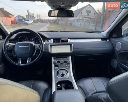 Білий Ленд Ровер Рендж Ровер Евок, об'ємом двигуна 2 л та пробігом 120 тис. км за 18500 $, фото 32 на Automoto.ua